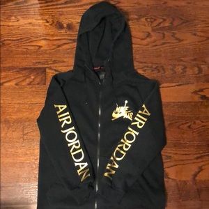 Nike Air Jacket (gold lettering)